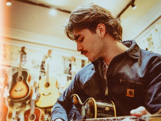 Promo Smithy Sings Singer Guitarist London