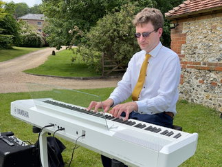 Promo Tom K Pianist Hampshire