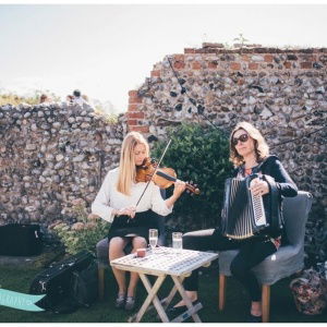 Promo Accordionist Cailin  London