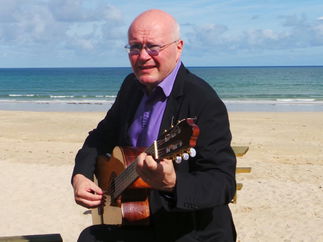 Promo Neil Brown Classical Guitarist Hampshire
