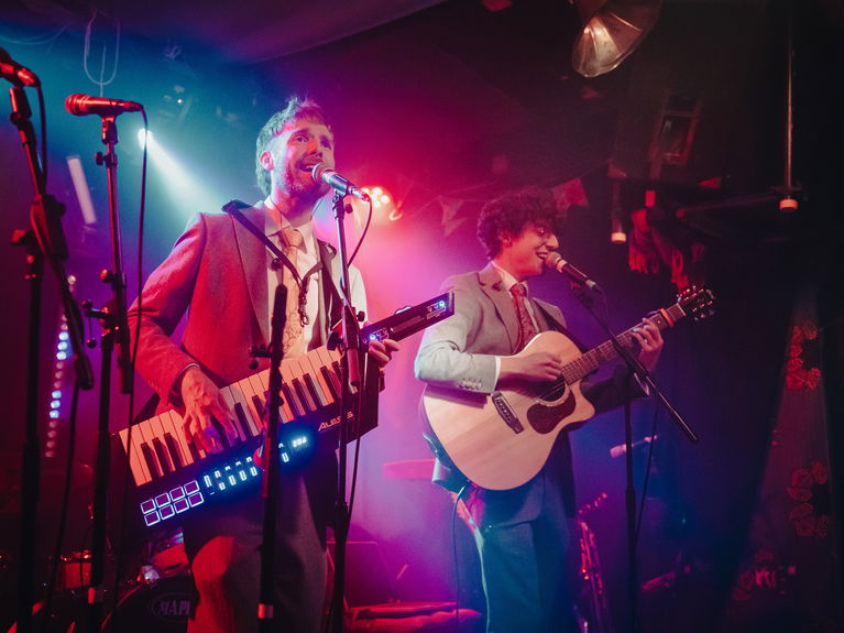 artists similar to The London Gents