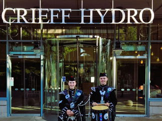 Promo Drums and Pipes Piper Edinburgh