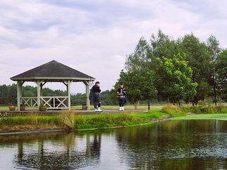 Promo Drums and Pipes Piper Edinburgh