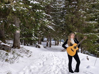 Promo Cydney Smith Singer Guitarist London