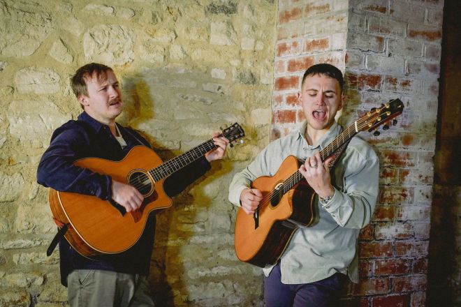 Promo Double Bourbons Acoustic Band Gloucestershire