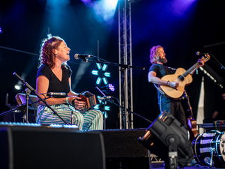 Promo Dave And Freya Acoustic Folk Duo Devon