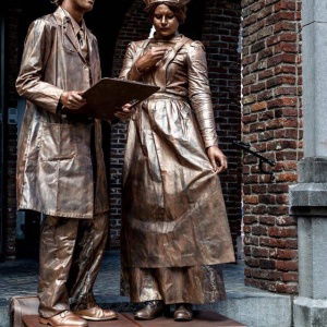 Promo Doctor and Nurse Living Statues  Leicestershire