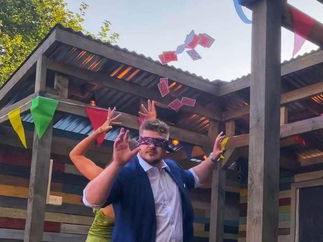 Promo Close Up Magician Alex Magician Staffordshire