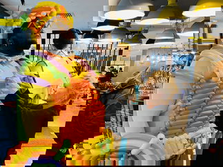 Promo Miss Balloonist Balloon Modelling Hertfordshire