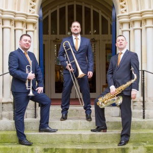 Promo Smooth Horns  Hampshire