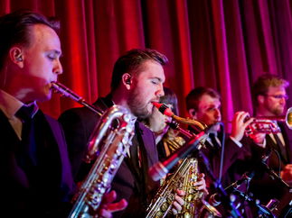 Promo The Swing Smiths Swing and Soul Band London