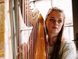 Promo Estelle Harpist Harpist Derbyshire