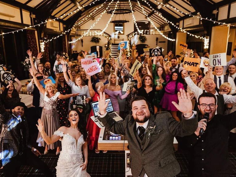 artists similar to The Modern DJ Company