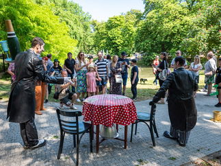 Promo Vincent And Pascal Costume Character London