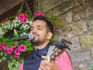 Promo DT Music Singer Guitarist Edinburgh