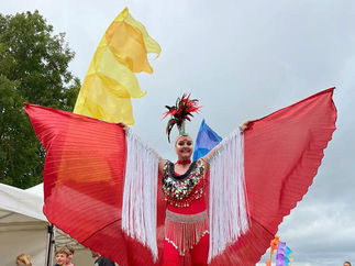 Promo Stilt Walker Verity Stilt Walker Perth and Kinross