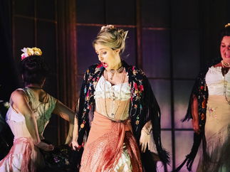 Promo Luci Sings Classical & Opera Singer London