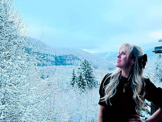 Promo Cydney Smith Singer Guitarist London