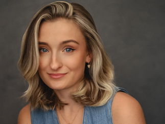 Promo Elle Music Solo Artist, Duo or Trio Hertfordshire