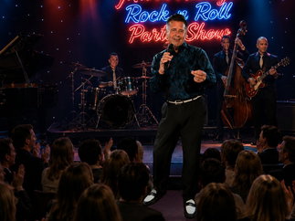 Promo The Amazing Rock n Roll and Party Jukebox Show Rock n Roll Show Kent