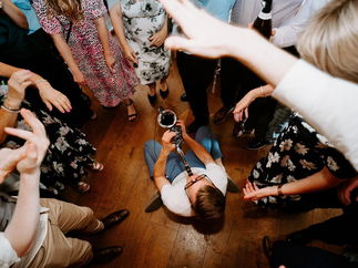 Promo Sax Vibes Saxophonist Devon