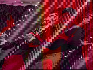 Promo Thomas Dee Magician Leicestershire