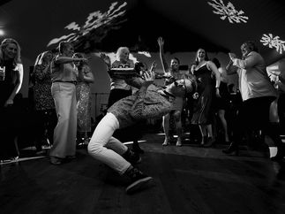 Promo Sax Vibes Saxophonist Devon