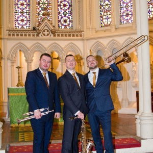 Promo Smooth Horns  Hampshire