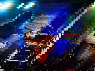 Promo Dan Jude Singer Guitarist Cambridgeshire