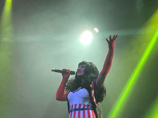 Promo Louise as Katy Perry Tribute Act Newcastle upon Tyne