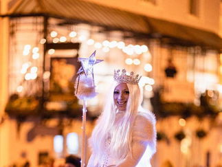 Promo Event Stilt Walkers Stilt Walker Wiltshire