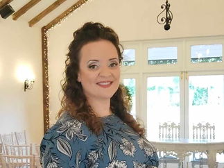 Promo Hayley Sings Solo Singer With Tracks Essex