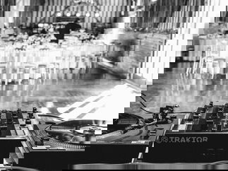 Promo DJ KJF Party DJ Buckinghamshire