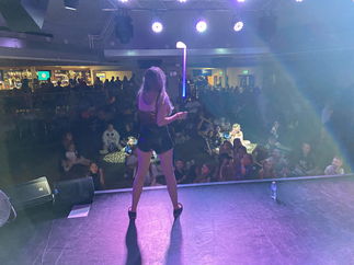 Promo Style! - A Tribute to Taylor Swift Tribute Act Leicestershire