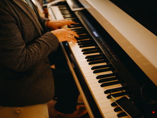 Promo James Robert Pianist West Yorkshire