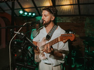 Promo Paradise Groove Party Band Worcestershire