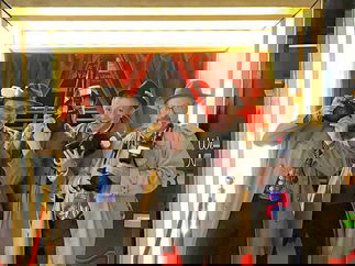 Promo Comedy Paparazzi Street Performer East Sussex