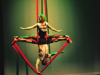 Promo Circus Cabaret Show Circus Performer East Sussex