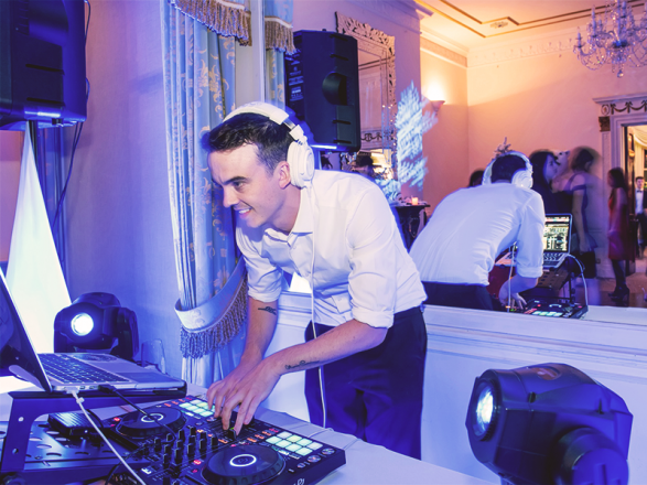 Promo DJ Rushe Wedding DJ London