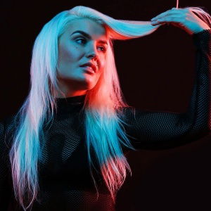Promo Tightwire Dancer Hannah  South Yorkshire