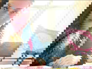 Promo Lady Ink Caricaturist East Lothian