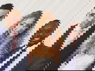 Promo James Nicholas Singer / Pianist Bedfordshire