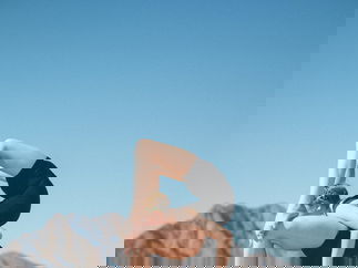 Promo Contortionist Pixie Contortionist London