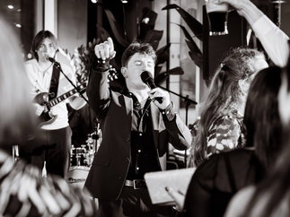 Promo The Hi-Fi Club Rock and Pop/ Indie Trio West Yorkshire
