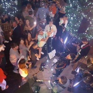 Promo Max And The Mustangs  Vale of Glamorgan