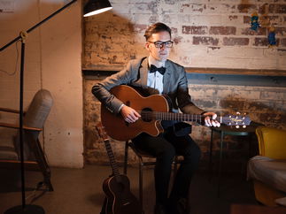 Promo Steven J Singer Guitarist West Midlands