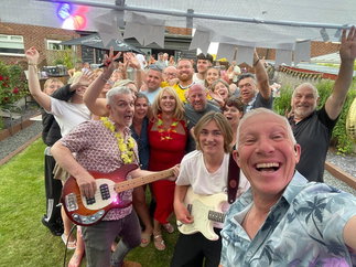 Promo The Hi-Fi Club Rock and Pop/ Indie Trio West Yorkshire