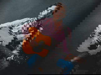 Promo Andy Michaels Solo Singer-Guitarist Gloucestershire