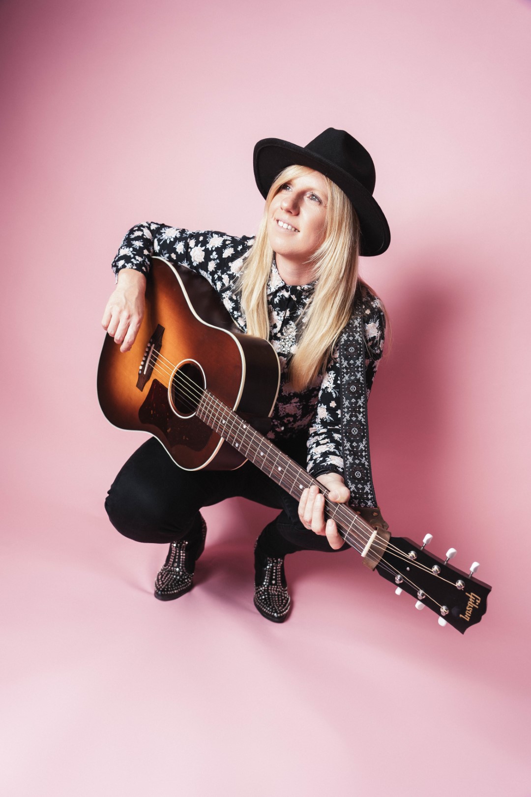 Carly Jameson | Singer/Guitarist Cheshire | Alive Network