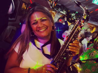 Promo Mads on Sax Saxophonist Essex